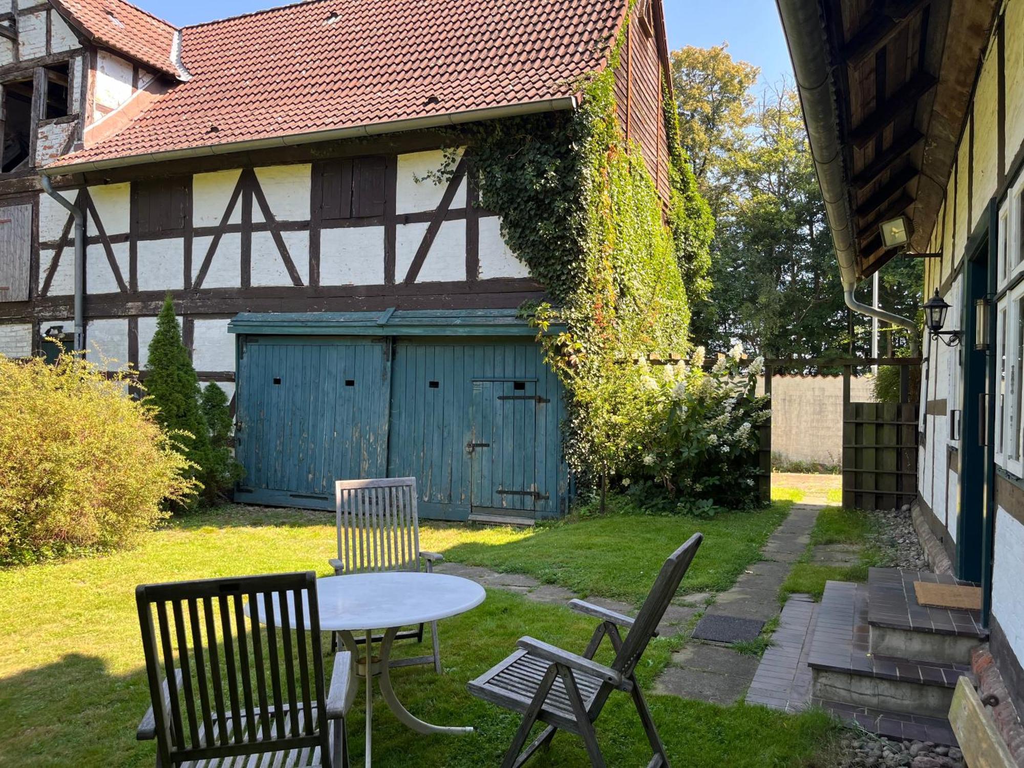 „Altes Forsthaus“ Am Schloss Илцен Екстериор снимка